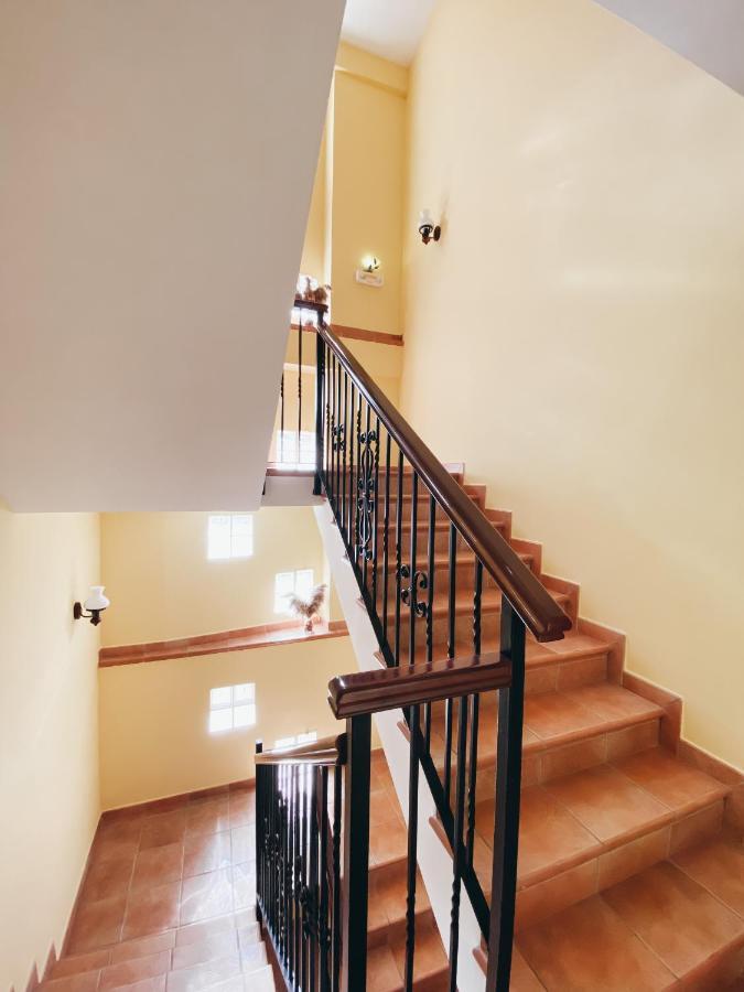 Hotel Valdevecar อัลบาร์ราซิน ภายนอก รูปภาพ